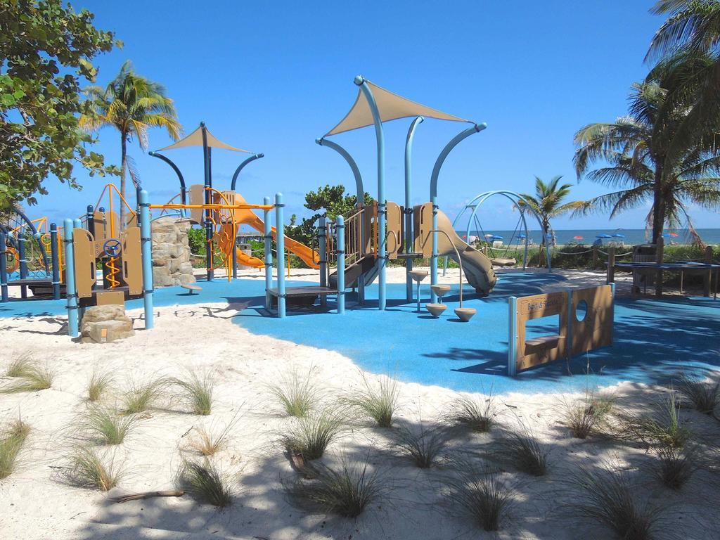 Pineapple Place Appartamento Pompano Beach Esterno foto