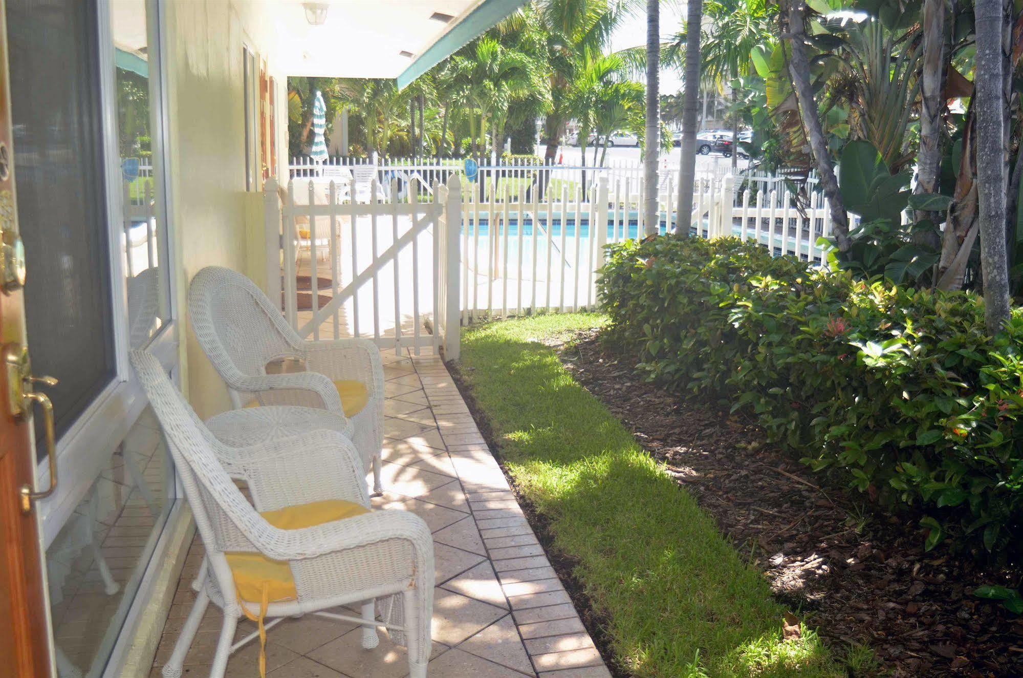 Pineapple Place Appartamento Pompano Beach Esterno foto