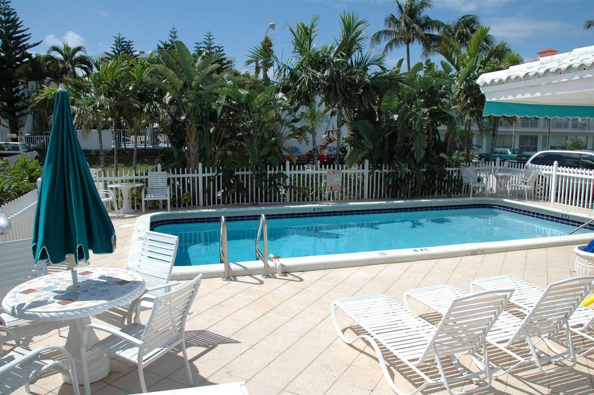Pineapple Place Appartamento Pompano Beach Esterno foto